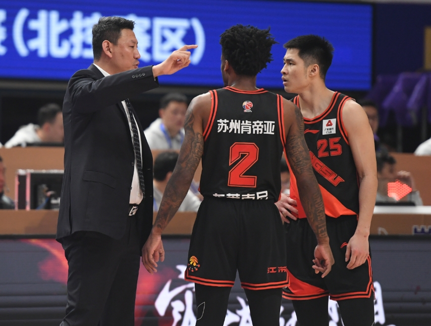 豪门对决，北京控股vs苏州肯帝亚！CBA赛事前瞻