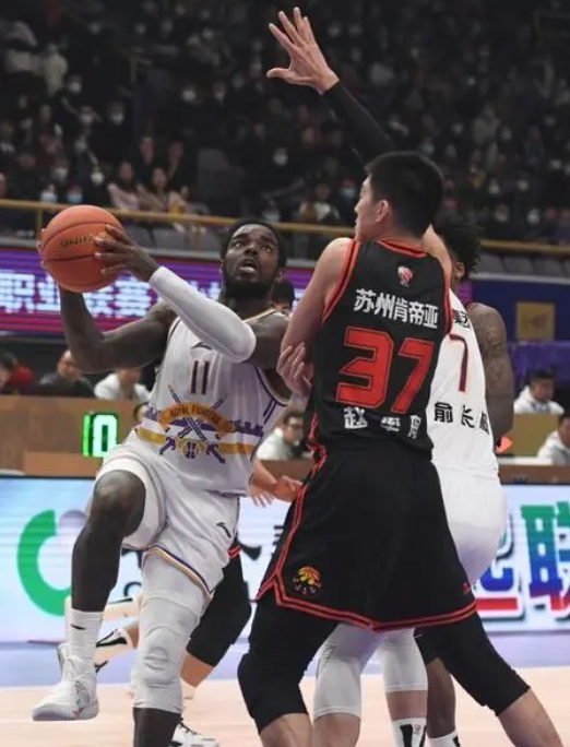 豪门对决，北京控股vs苏州肯帝亚！CBA赛事前瞻