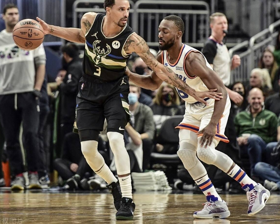 火花四溅！密尔沃基雄鹿vs纽约尼克斯