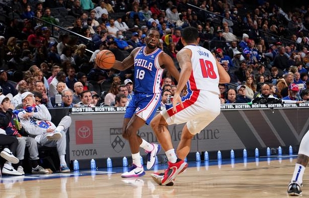 敌我对决！费城76人VS克里夫兰骑士，NBA最新鲜血液的碰撞