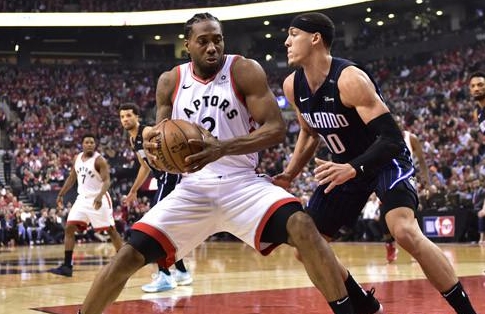 火花四溅！奥兰多魔术VS多伦多猛龙：NBA最热血对决掀开战
