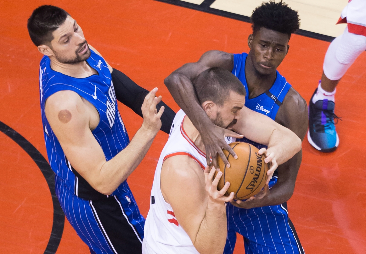 火花四溅！奥兰多魔术VS多伦多猛龙：NBA最热血对决掀开战