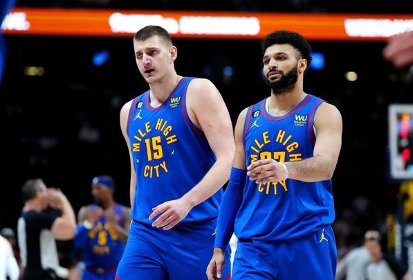 丹佛掘金VS印第安纳步行者：NBA巅峰对决，火花四溅！