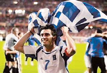 蒂奥多罗斯·扎戈拉基斯：欧洲杯上的希腊足球传奇