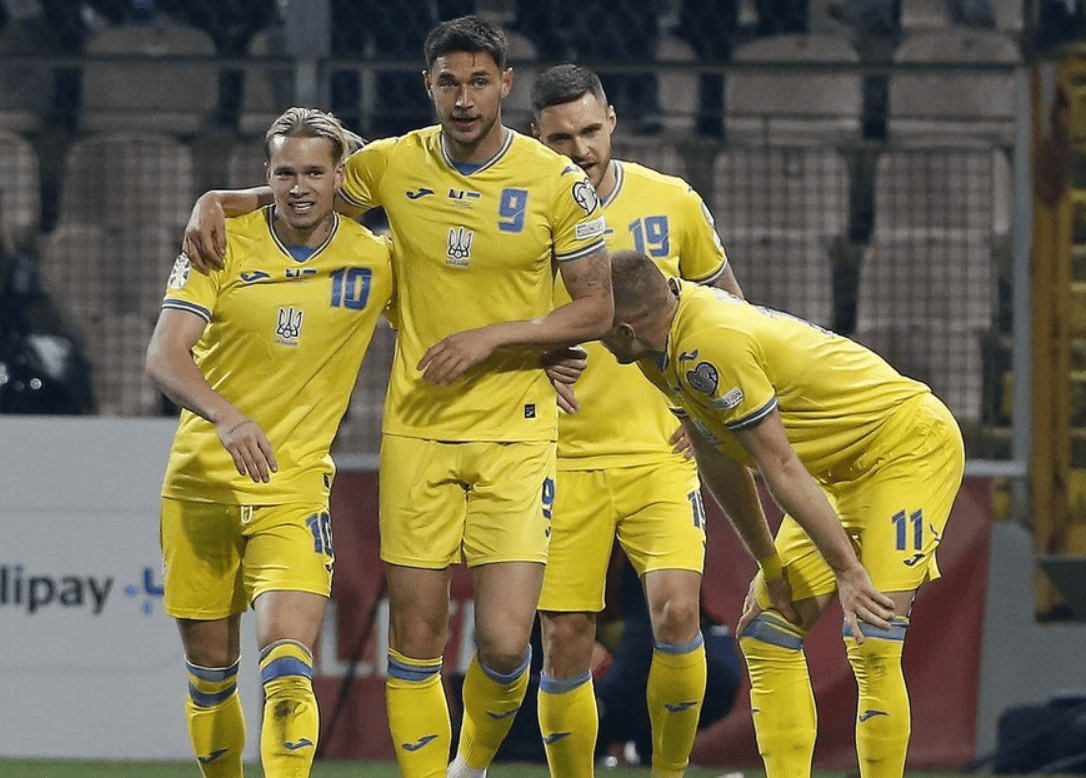 欧洲杯附加赛决赛前瞻：乌克兰VS冰岛，谁将问鼎荣耀？