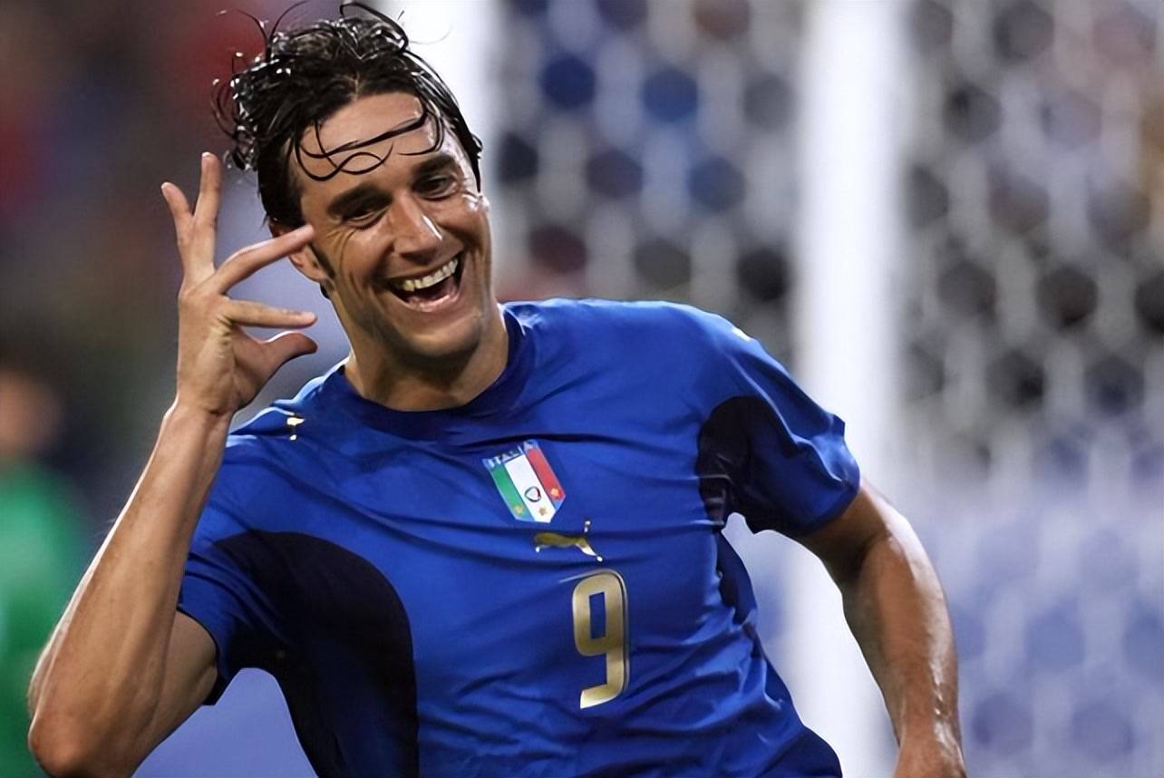 2008年欧洲杯上的托尼：意大利的锋线尖刀