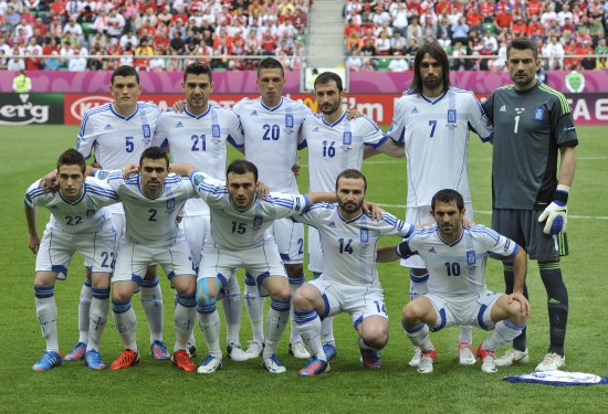 卫冕之路：2008年欧洲杯希腊队的辉煌与遗憾