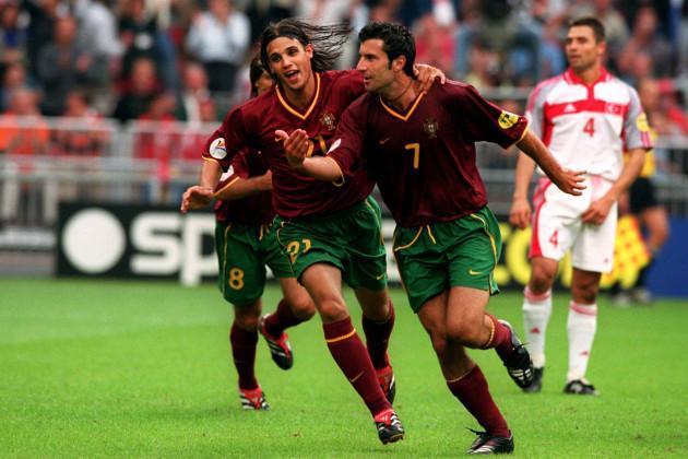 黄金之舟：葡萄牙队在2000年欧洲杯的辉煌之旅