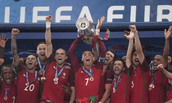 葡萄牙欧洲杯名单变迁，传承与新生