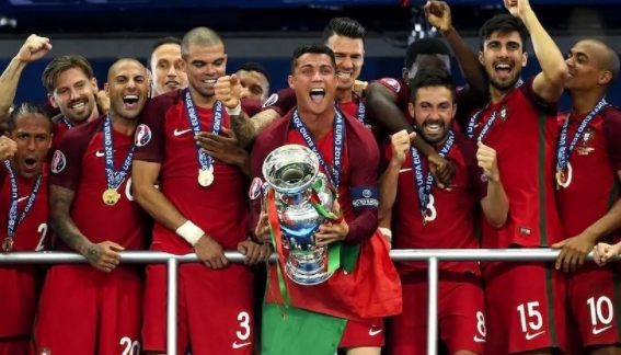 葡萄牙欧洲杯名单变迁，新老交替进行时