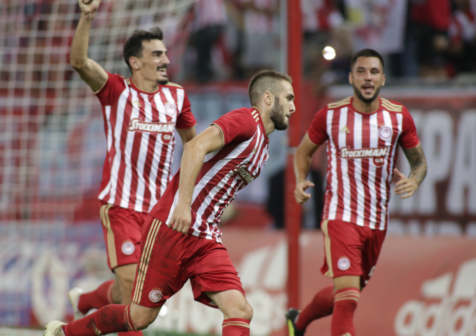 欧冠寒夜对决:凯拉特硬撼奥林匹亚科斯